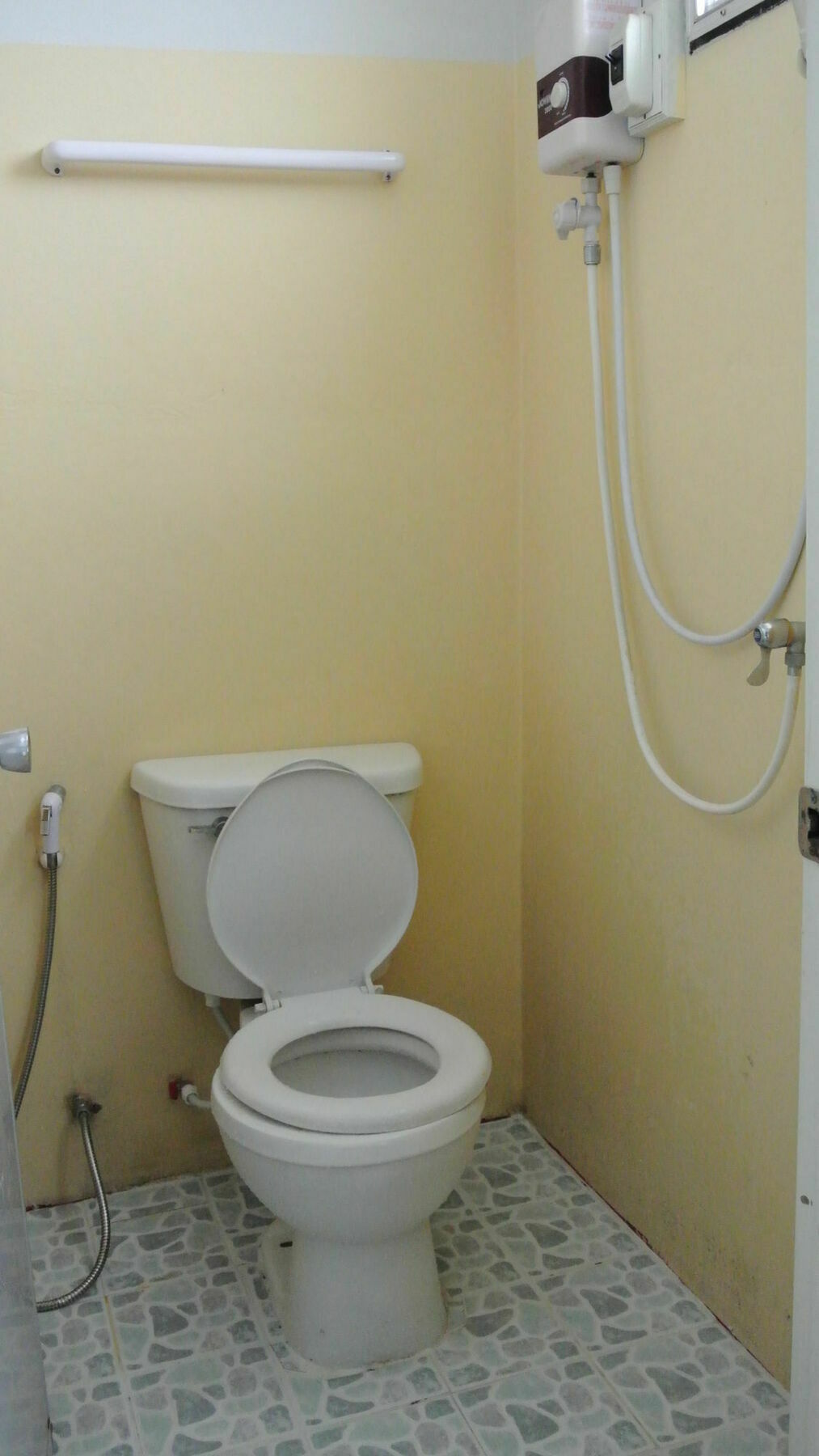 Cumpun Guest House Чиангмай Екстериор снимка