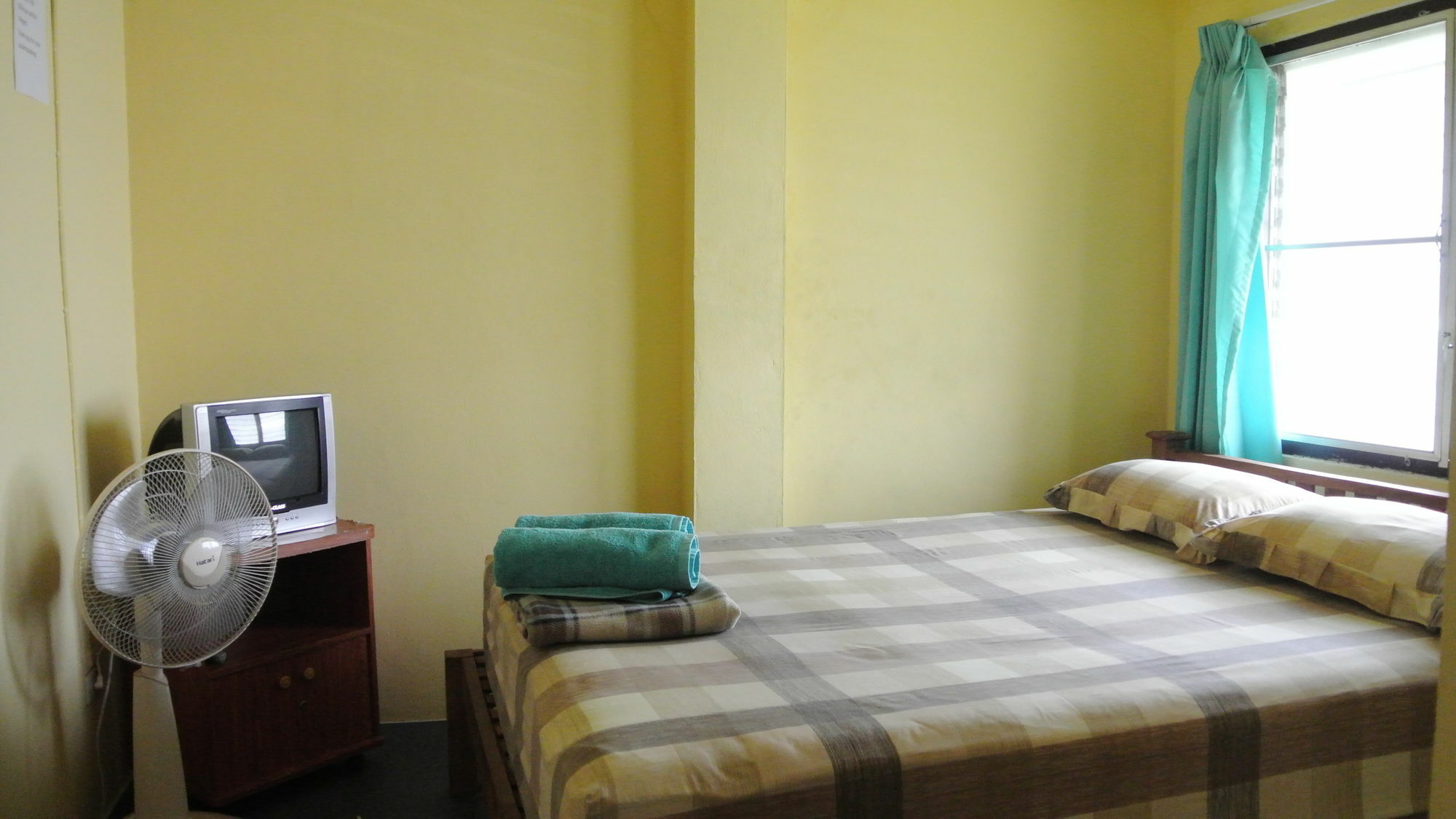 Cumpun Guest House Чиангмай Екстериор снимка